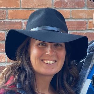 Meet your Posher, Britt